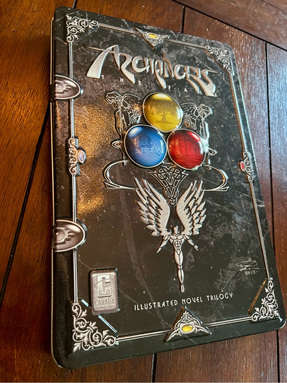 Collector Metal Tin Edition: Illustrated Archangels Novel Trilogy